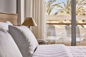 Tylissos Beach Hotel
