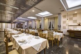 Tylissos Beach Hotel