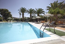 Tylissos Beach Hotel