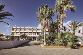 Tylissos Beach Hotel