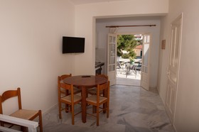 Dialinas Apartments