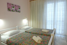 Dialinas Apartments