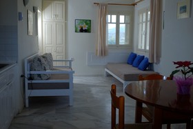 Dialinas Apartments