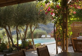 Istron Villas