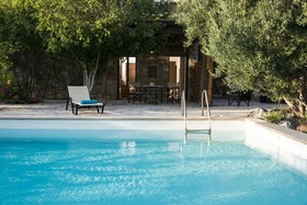 Istron Villas