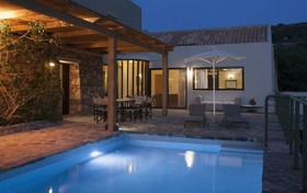 Istron Villas