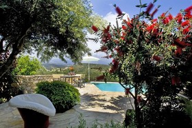 Istron Villas