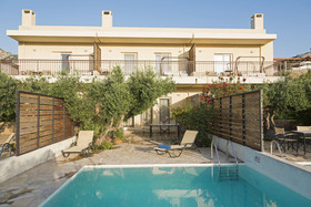 Istron Villas
