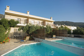 Istron Villas