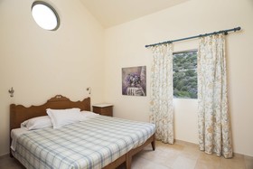 Istron Villas