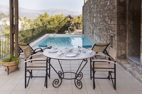 Istron Villas