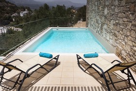 Istron Villas