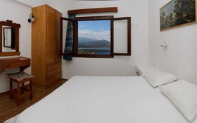 Kounenos Apartments