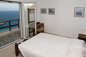 Kounenos Apartments