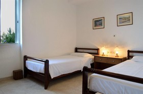 Kounenos Apartments