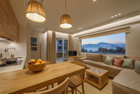 Tarsia Homes & Suites