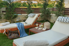 Tarsia Homes & Suites
