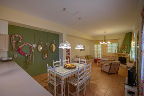 Tarsia Homes & Suites