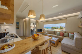Tarsia Homes & Suites