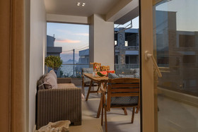 Tarsia Homes & Suites