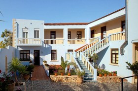 Giorgis Blue Apartments