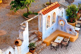 Giorgis Blue Apartments