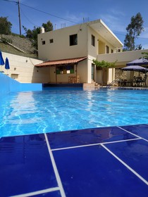 Sfinias Apartments