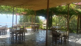 Sfinias Apartments