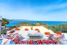 Anemone Seaside Traditional Homes