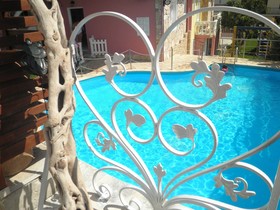Dimitra Studios