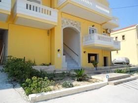 Kalyves Bay