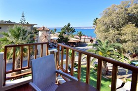 Kalyves Bay