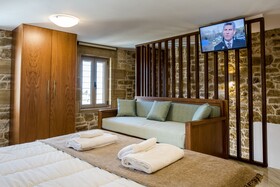 Agarathos Homes