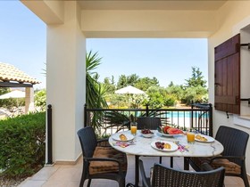 Villa Pyramus