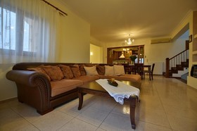 Flisvos Villa
