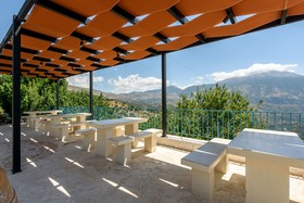 Minos Country Living Apartments