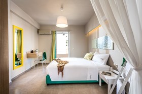 Anemos Suites