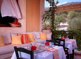 Katalagari Country Suites