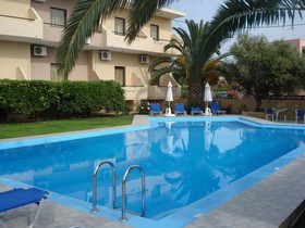 Argo Apartments