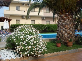 Argo Apartments