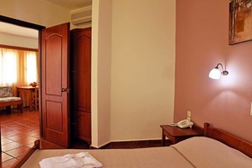 Iolkos Hotel