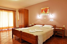 Iolkos Hotel