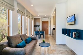 Xenios Dias Apartments