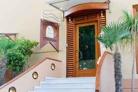 Xenios Dias Apartments