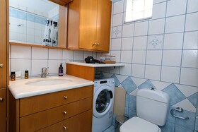 Xenios Dias Apartments