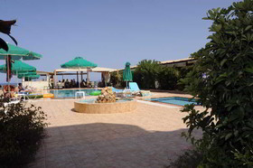 Esperides Beach Hotel Apartments