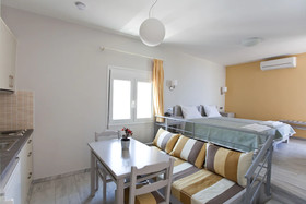 Phaedra Hotel