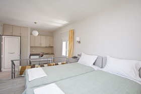 Phaedra Hotel