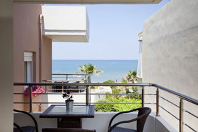 Phaedra Hotel