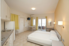 Phaedra Hotel